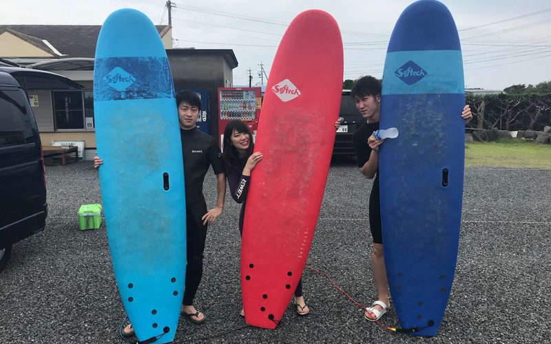 サーフィンに行こう〜〜 20190713 仲良しグループ 体験　サーフィン　スクール